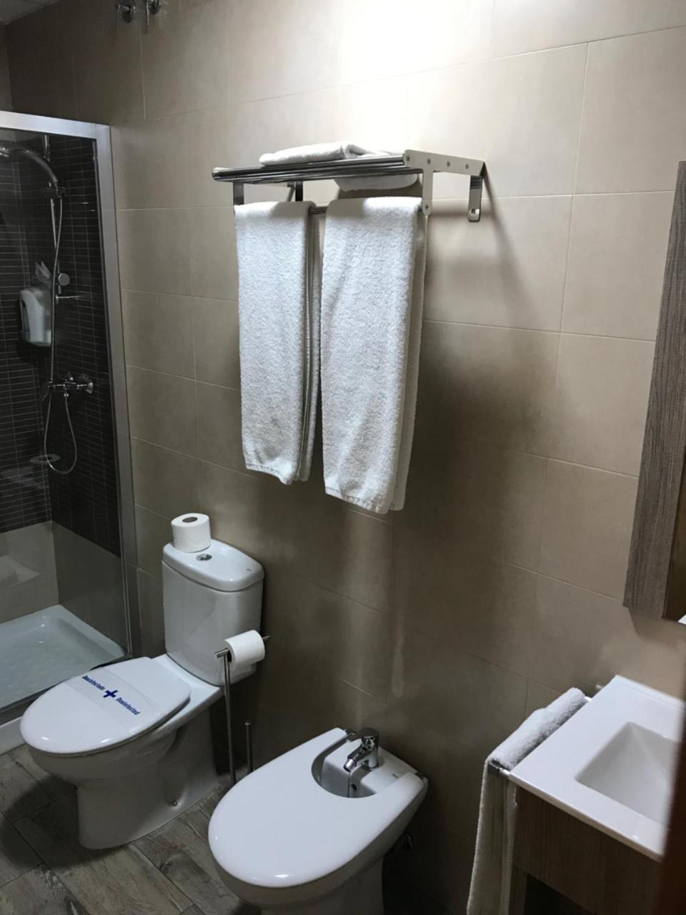 Hostal Los Encinares Villanueva de Córdoba Exterior foto